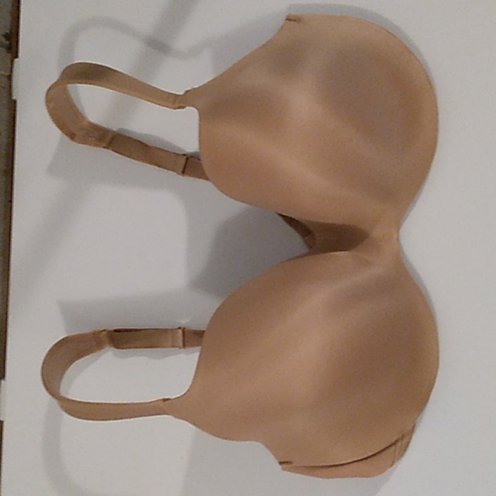Cacique 38DD Bra